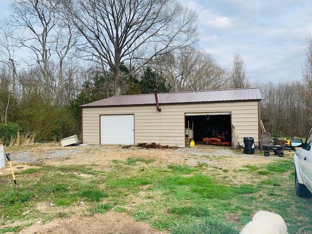 14 North George Road Flintville, TN 37335 - Photo 42 of 48 a yard with some trees in front of it