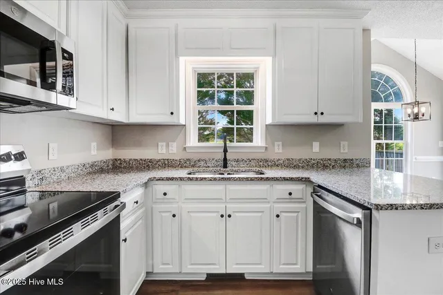 $385,000 | 1372 Highway 50, Benson, NC 27504