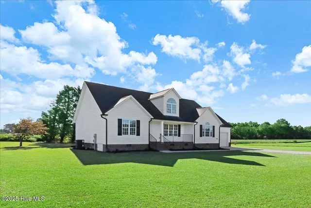 $385,000 | 1372 Highway 50, Benson, NC 27504