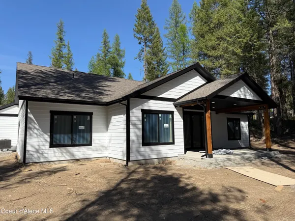 $984,900 | 80 Carbonate Lane, Oldtown, ID 83822