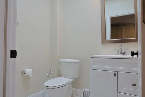$2,100 | 1404 South 2nd Street, Unit 2, Philadelphia, PA 19147