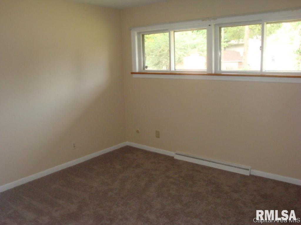 39 Mesa Road Springfield, IL 62702 - Photo 6 of 18