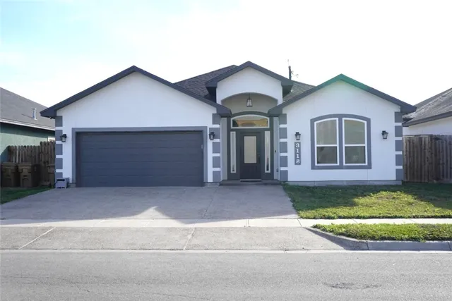 $410,000 | 3118 Stone Creek Drive, Corpus Christi, TX 78410