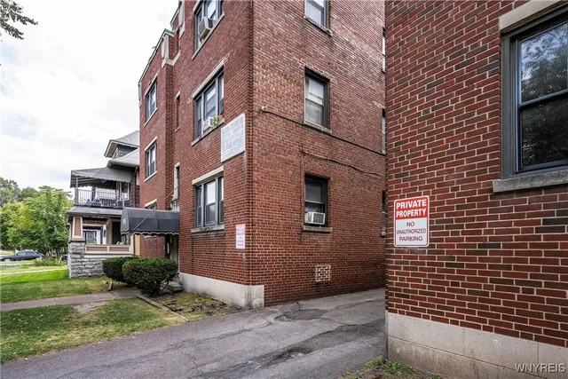 $1,895,000 | 1941 Hertel Avenue, Buffalo, NY 14214