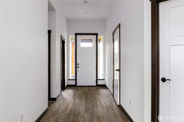 $655,000 | 758 Northwest Shire Street, Oak Harbor, WA 98277