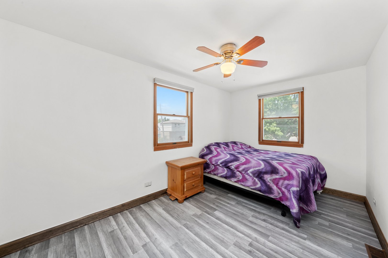 7052 41st Street Berwyn, IL 60402 - Photo 14 of 22