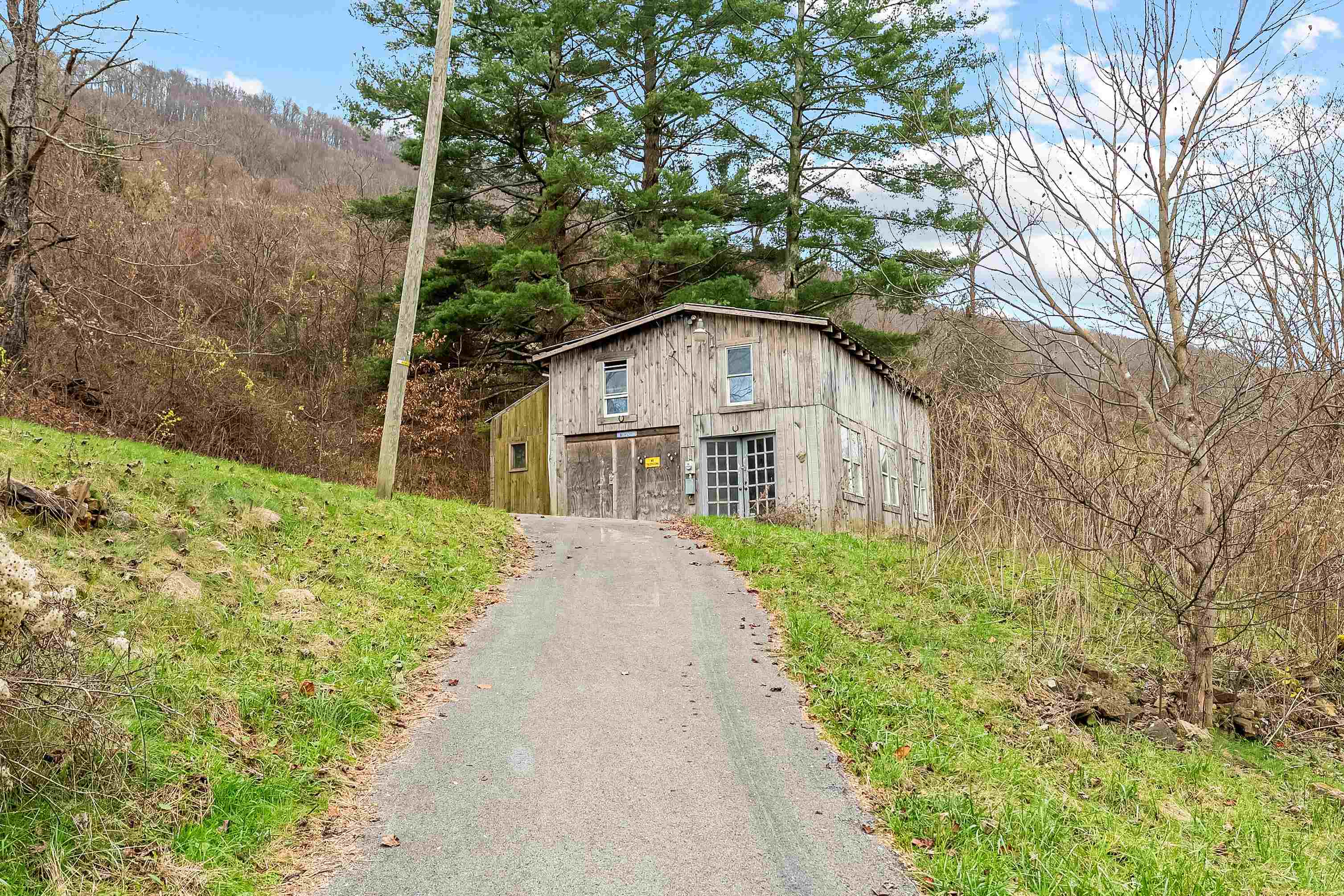 5912 Pounding Mill Branch Road Pounding Mill, VA 24637 - Photo 69 of 112 Gallery Image 69