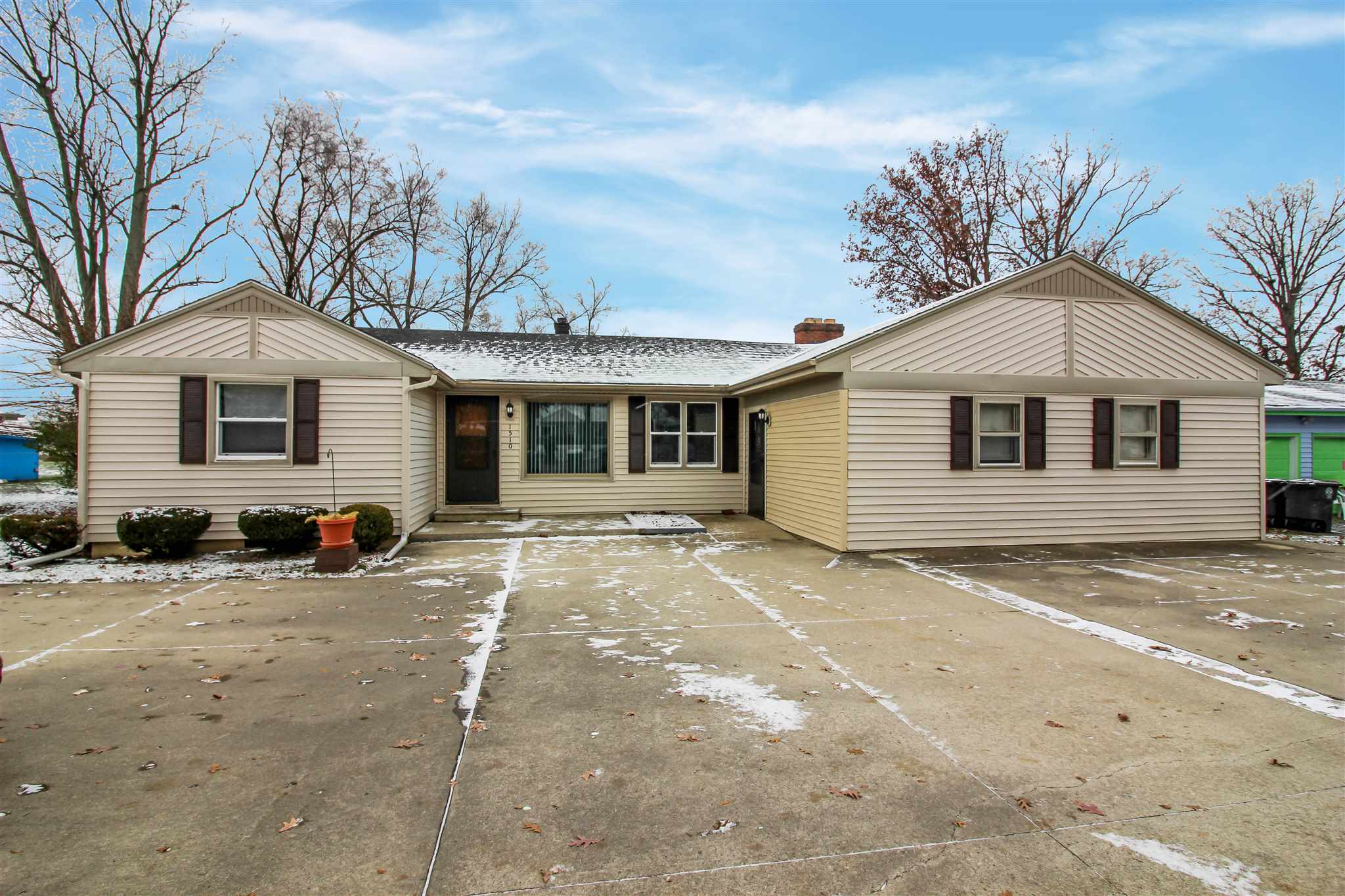 1510 East Tillman Road Fort Wayne, IN 46816 - Photo 1 of 23