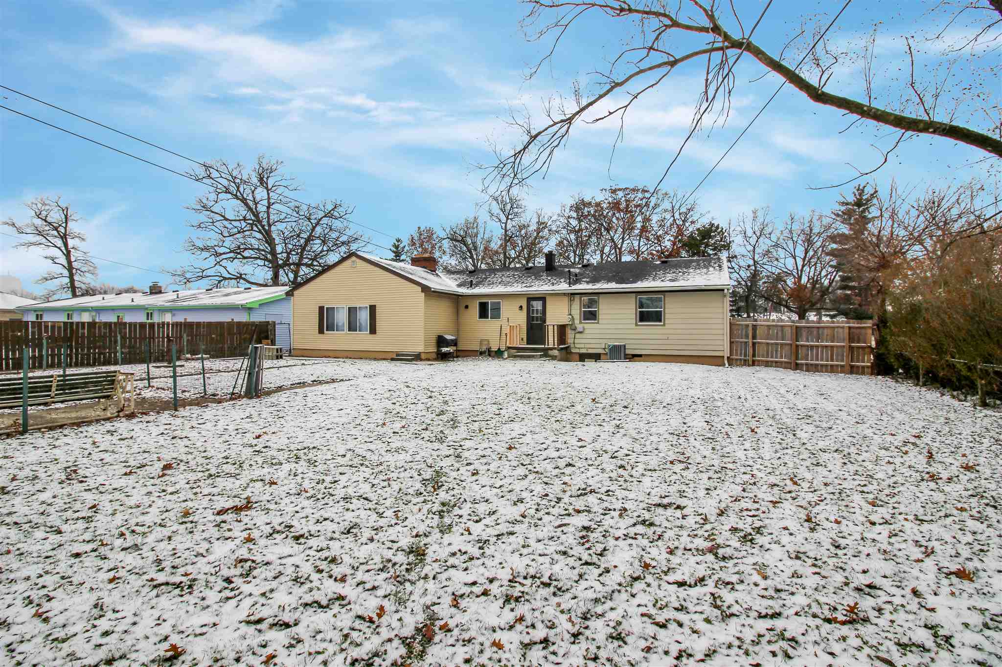 1510 East Tillman Road Fort Wayne, IN 46816 - Photo 2 of 23