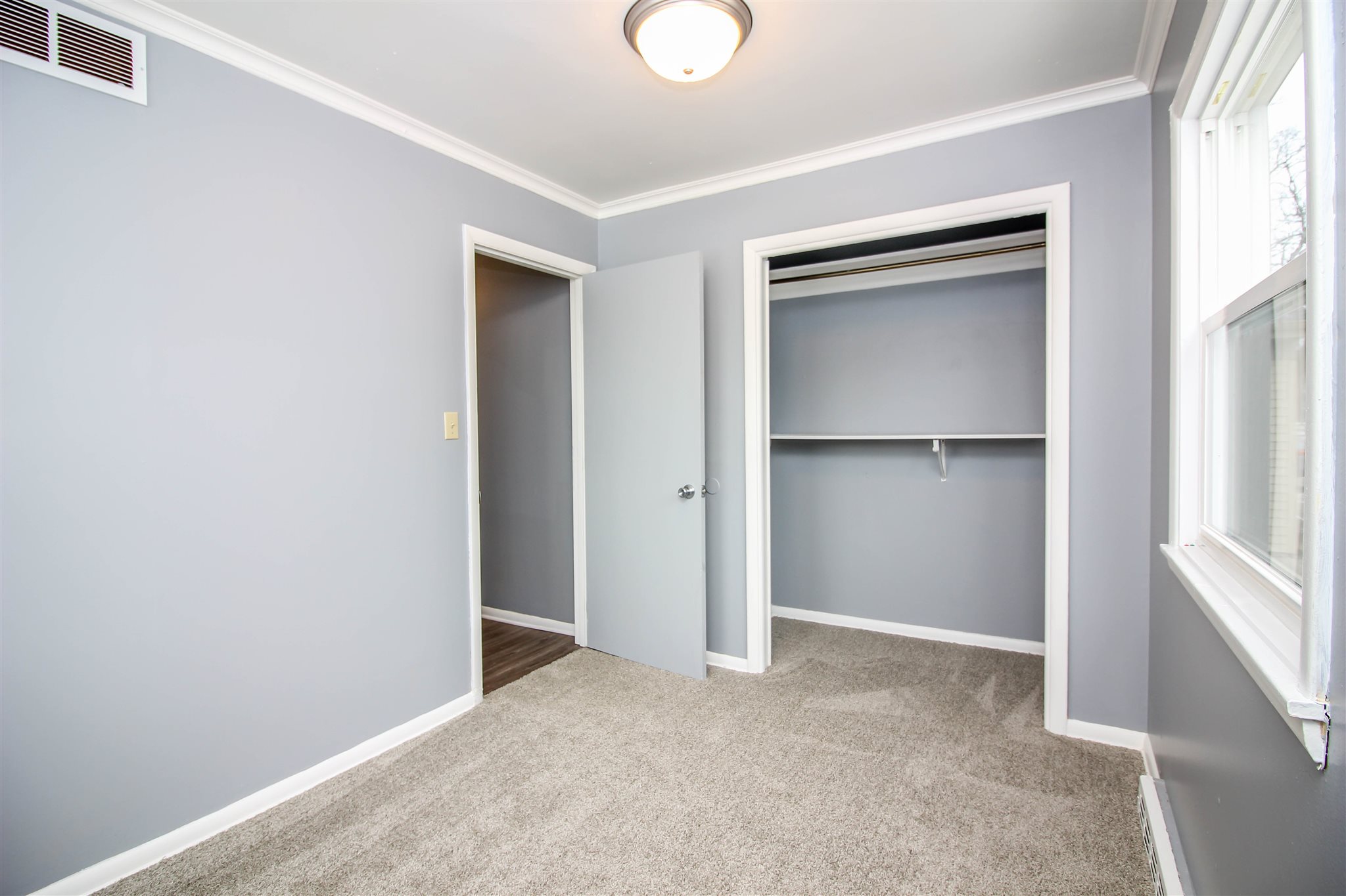 1510 East Tillman Road Fort Wayne, IN 46816 - Photo 10 of 23