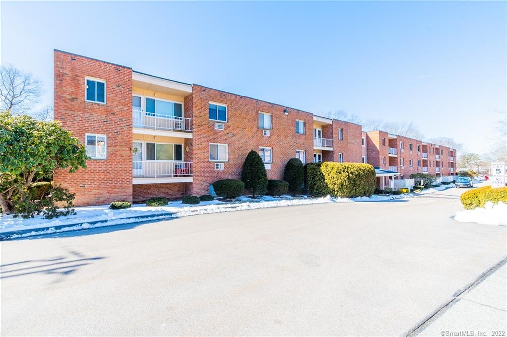 65 Westridge Road, Unit F8 New London, CT 06320 - Photo 1 of 1 Gallery Image 1