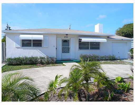 370 Leigh Road West Palm Beach, FL 33405 - Photo 1 of 6 Primary Photo