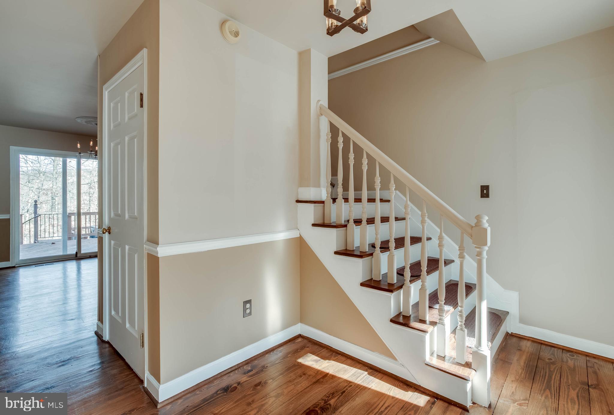 2198 Beaver Dam Road Midland, VA 22728 - Photo 9 of 65 Freshly painted thru out!