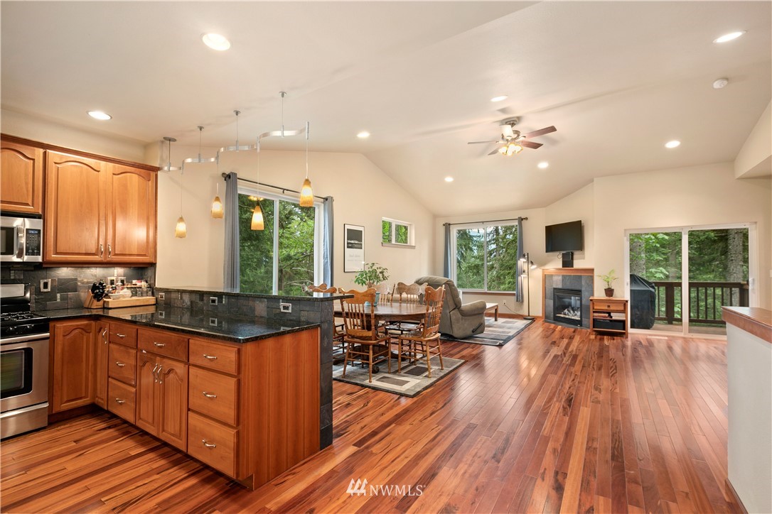 9B Green Hill Road Bellingham, WA 98229 - Photo 3 of 25 Gallery Image 3