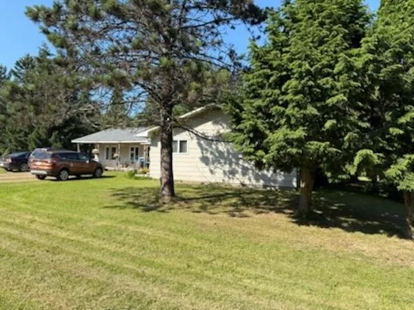 $204,800 | 409 East 5th Street, Washburn, WI 54891
