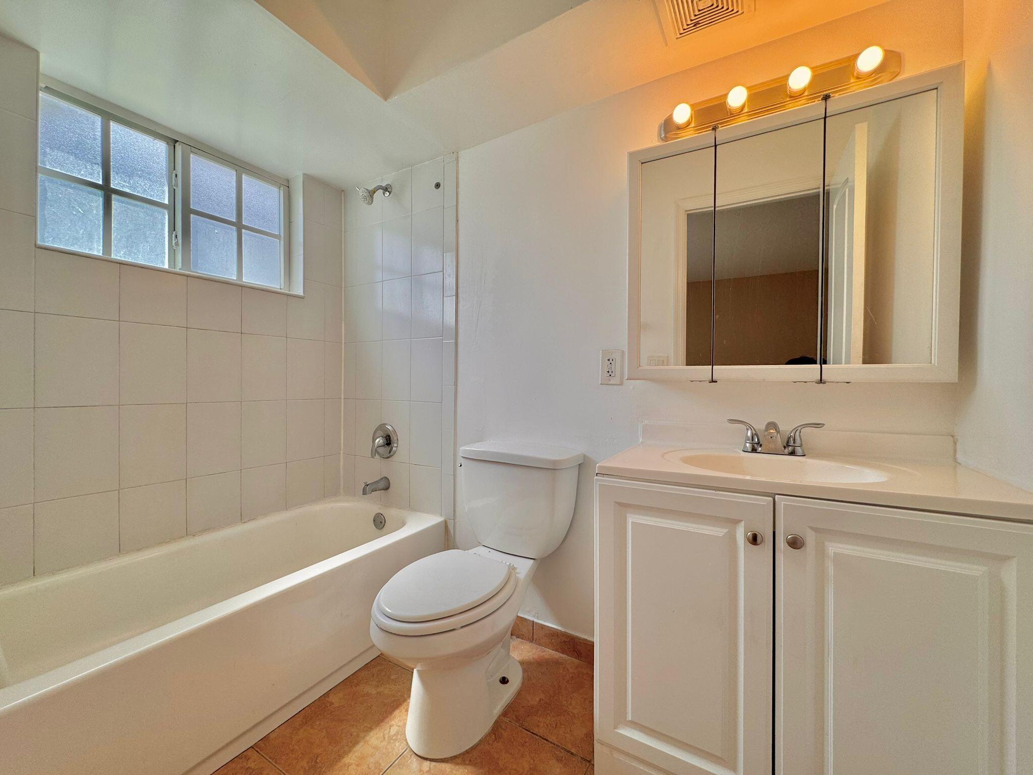 3370 Northeast 16th Terrace, Unit 3 Pompano Beach, FL 33064 - Photo 9 of 13 bathroom