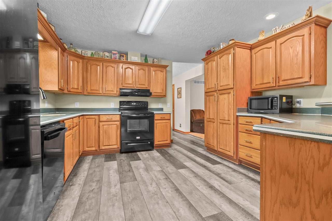 5607 Ridge Drive Reading, MI 49274 - Photo 31 of 69 Gallery Image 31