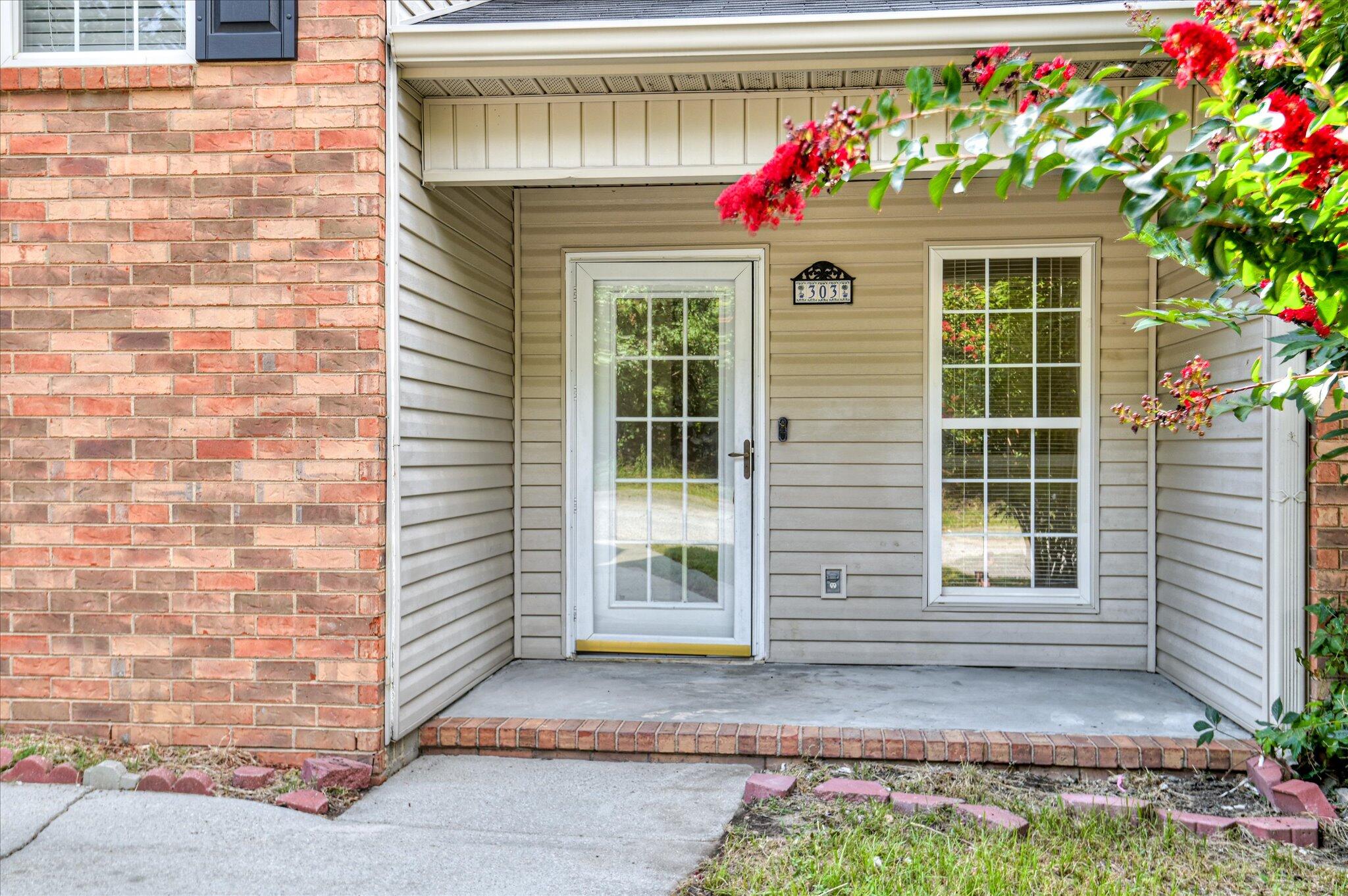 303 Hazelnut Drive Grovetown, GA 30813 - Photo 4 of 38 04-104