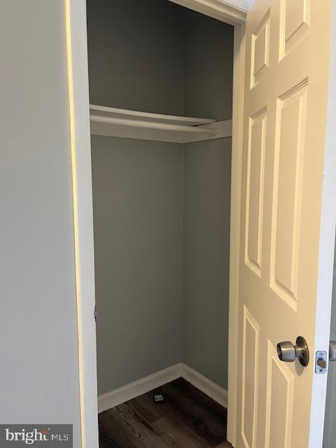 14811 Ensor Court Woodbridge, VA 22193 - Photo 6 of 34 a view of a room