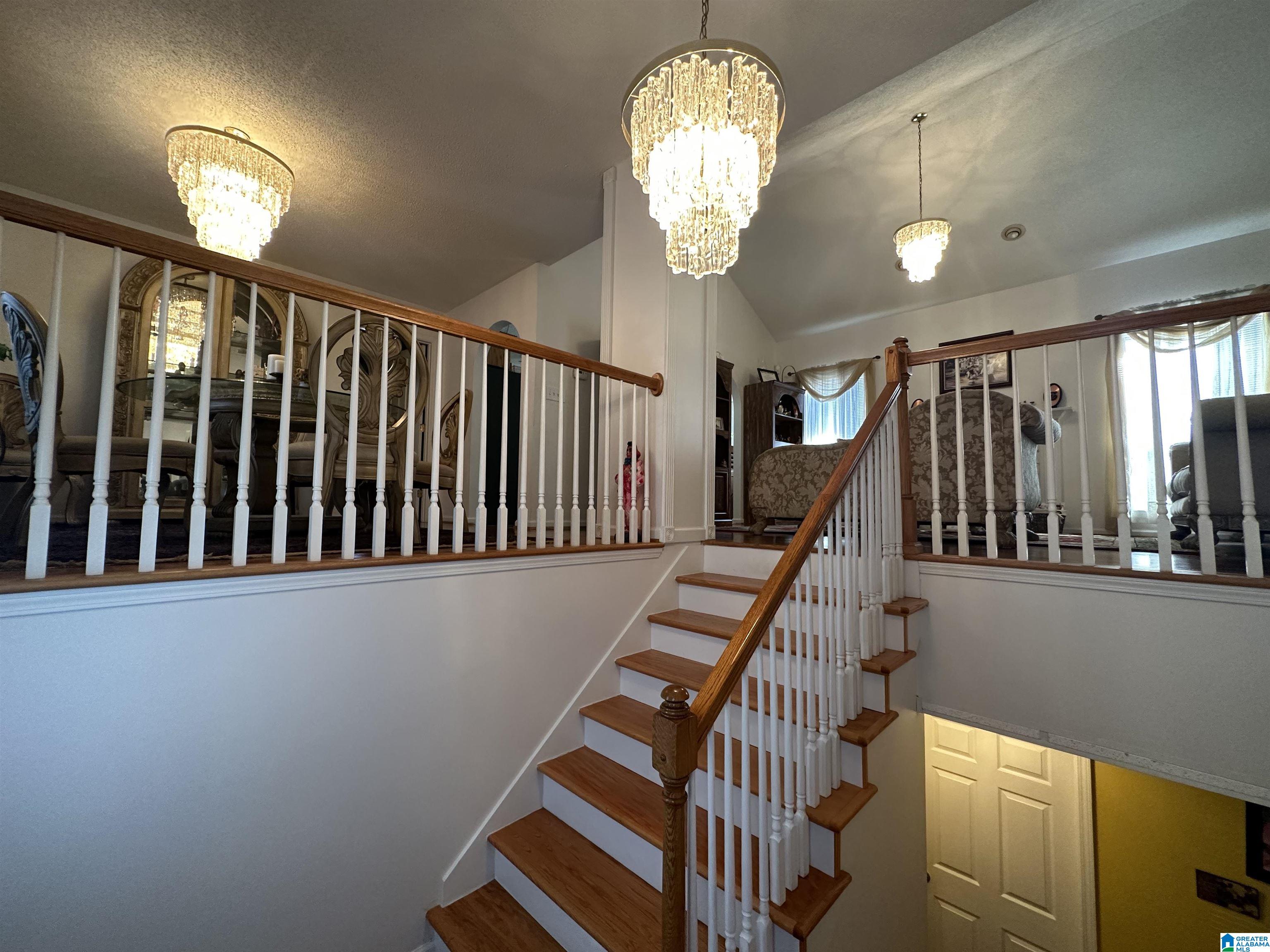 532 Flint Parc Circle Bessemer, AL 35022 - Photo 2 of 20