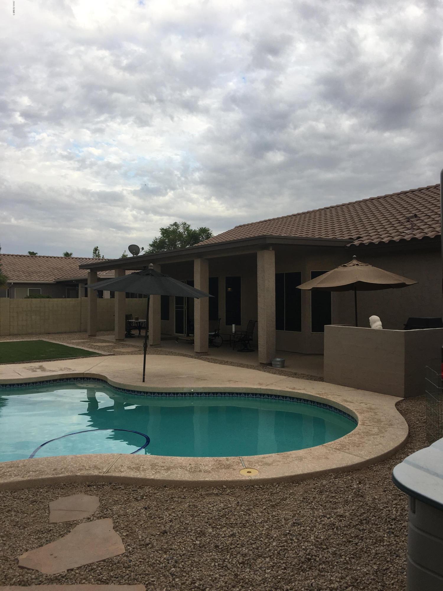 304 West Del Rio Street Gilbert, AZ 85233 - Photo 15 of 51 IMG_3527