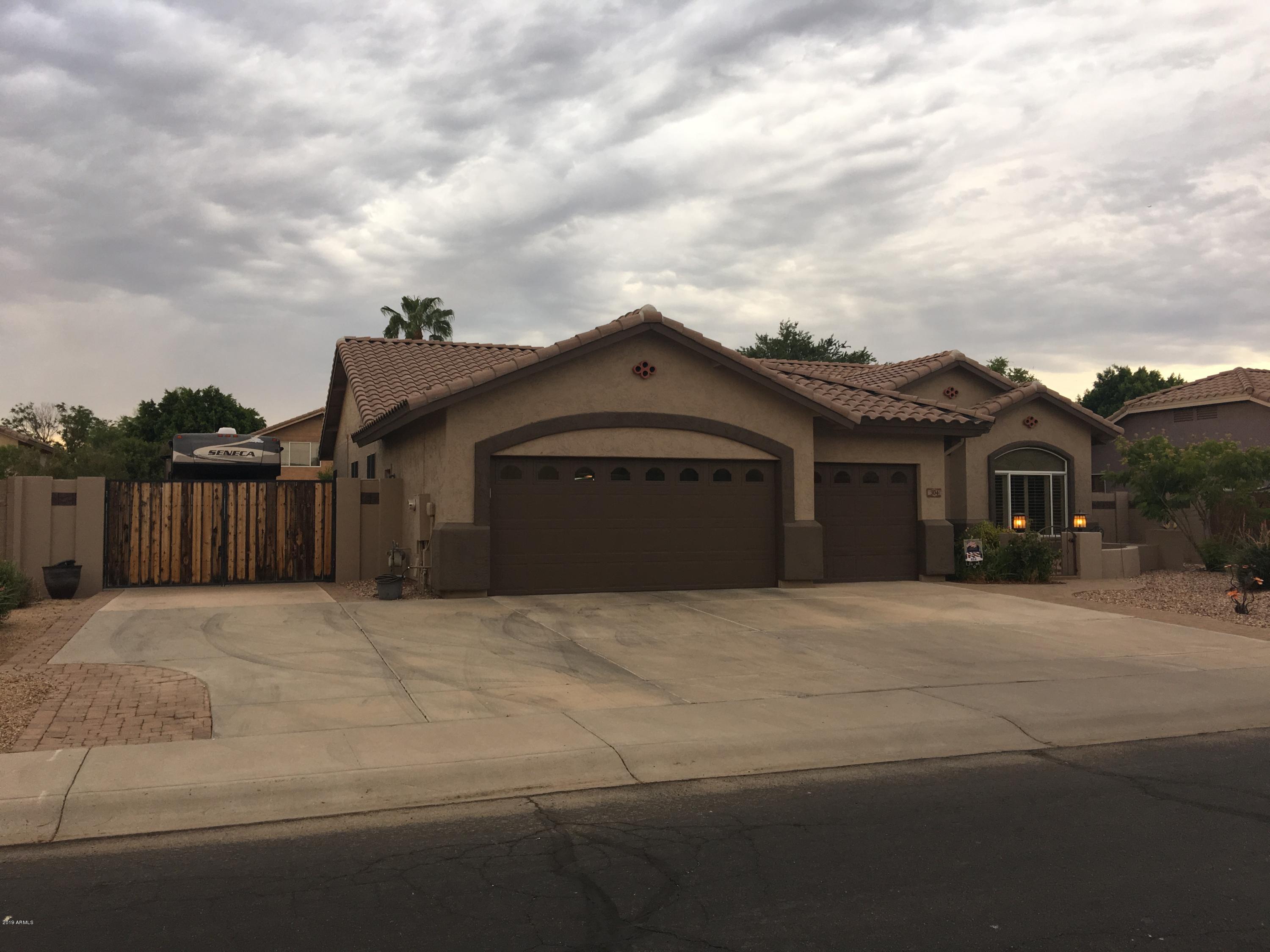 304 West Del Rio Street Gilbert, AZ 85233 - Photo 3 of 51 IMG_3581