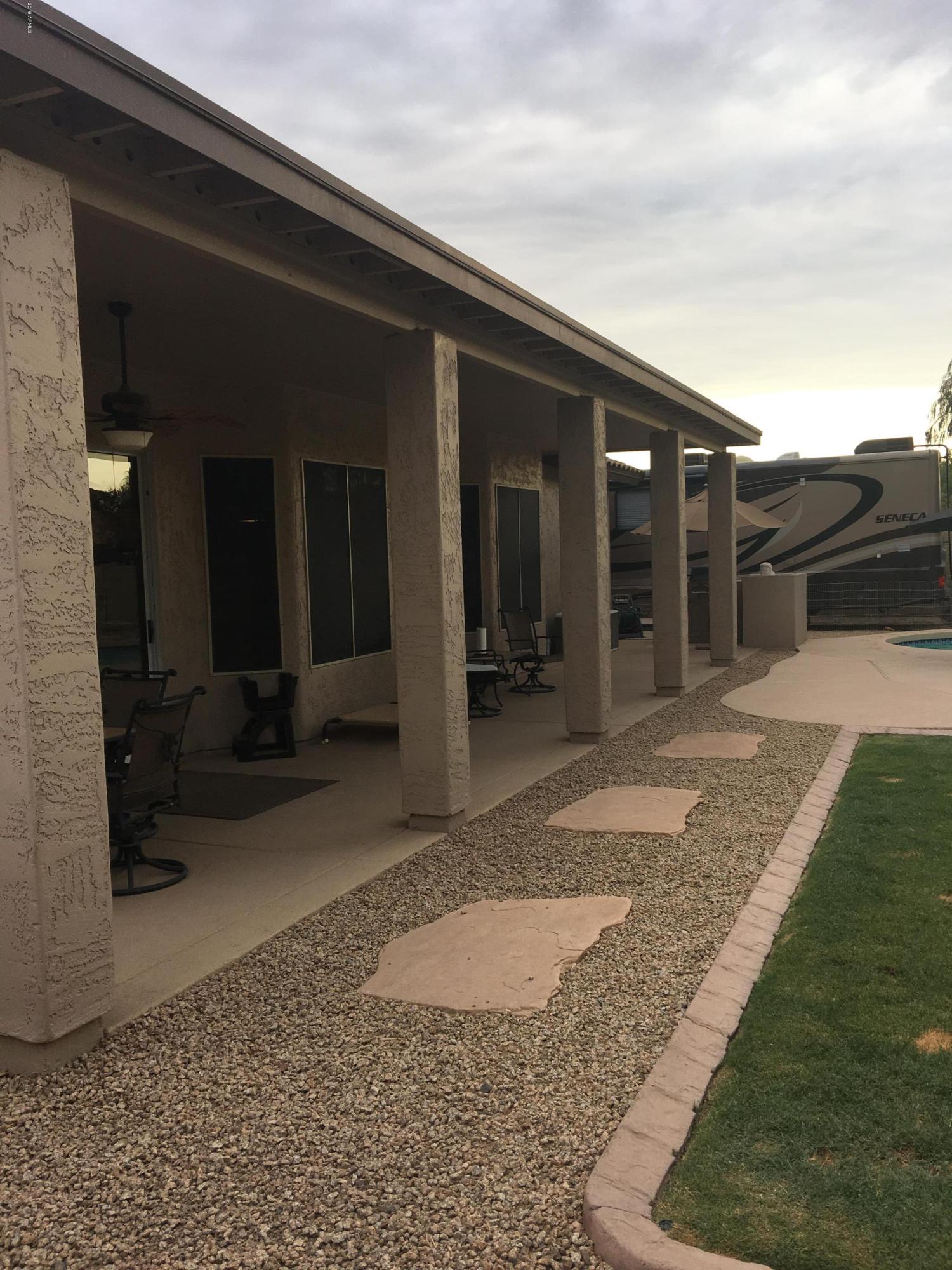 304 West Del Rio Street Gilbert, AZ 85233 - Photo 9 of 51 IMG_3516