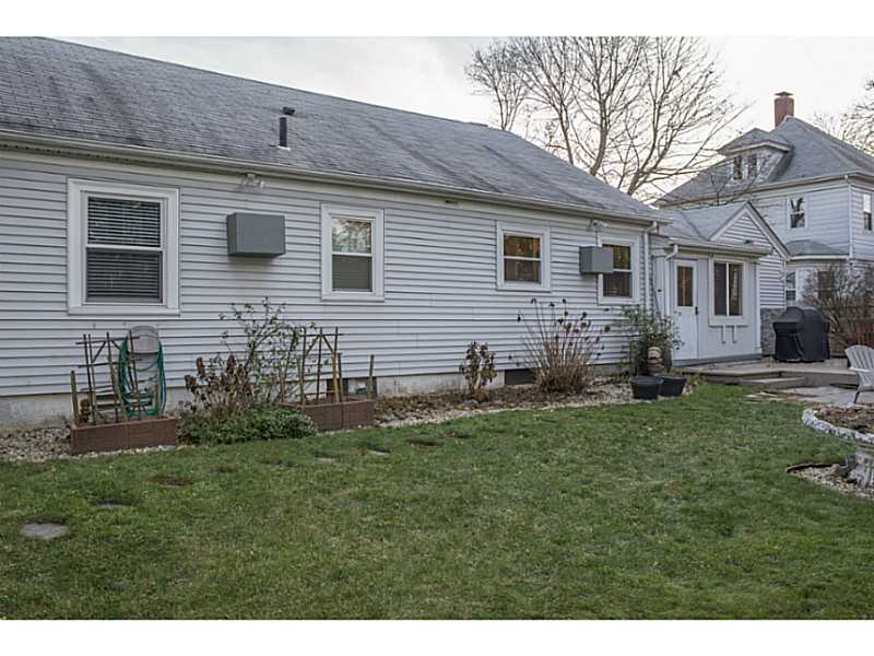 84 Chace Avenue Providence, RI 02906 - Photo 2 of 18 Exterior Back.
