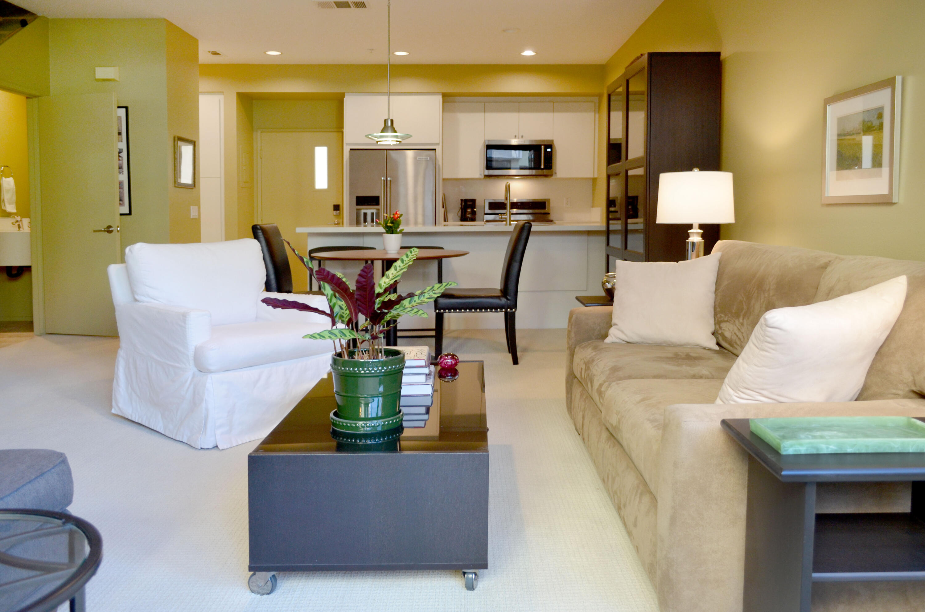 721 East Arenas Road Palm Springs, CA 92262 - Photo 7 of 41 DSC_0256