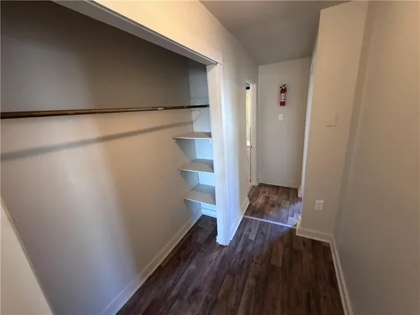 $1,500 | 1067 Cleveland Avenue, Brackenridge, PA 15014