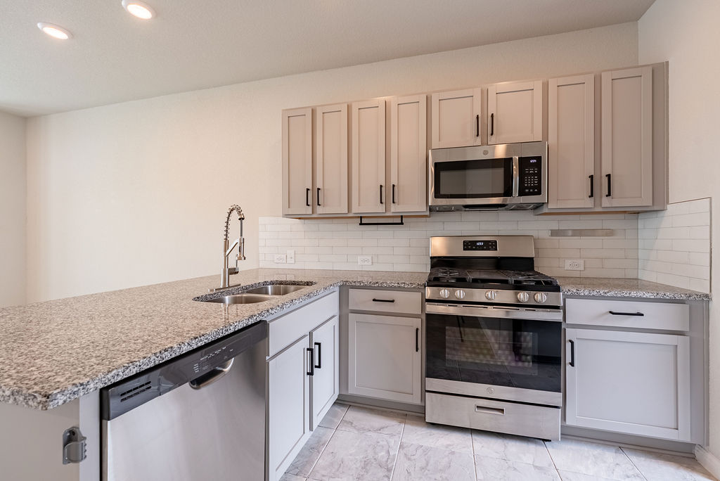 9015 Cattle Baron Path, Unit 1203 Austin, TX 78747 - Photo 5 of 18