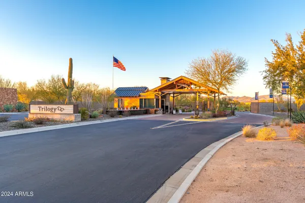 $3,995 | 18223 East Coronado Cave Court, Rio Verde, AZ 85263