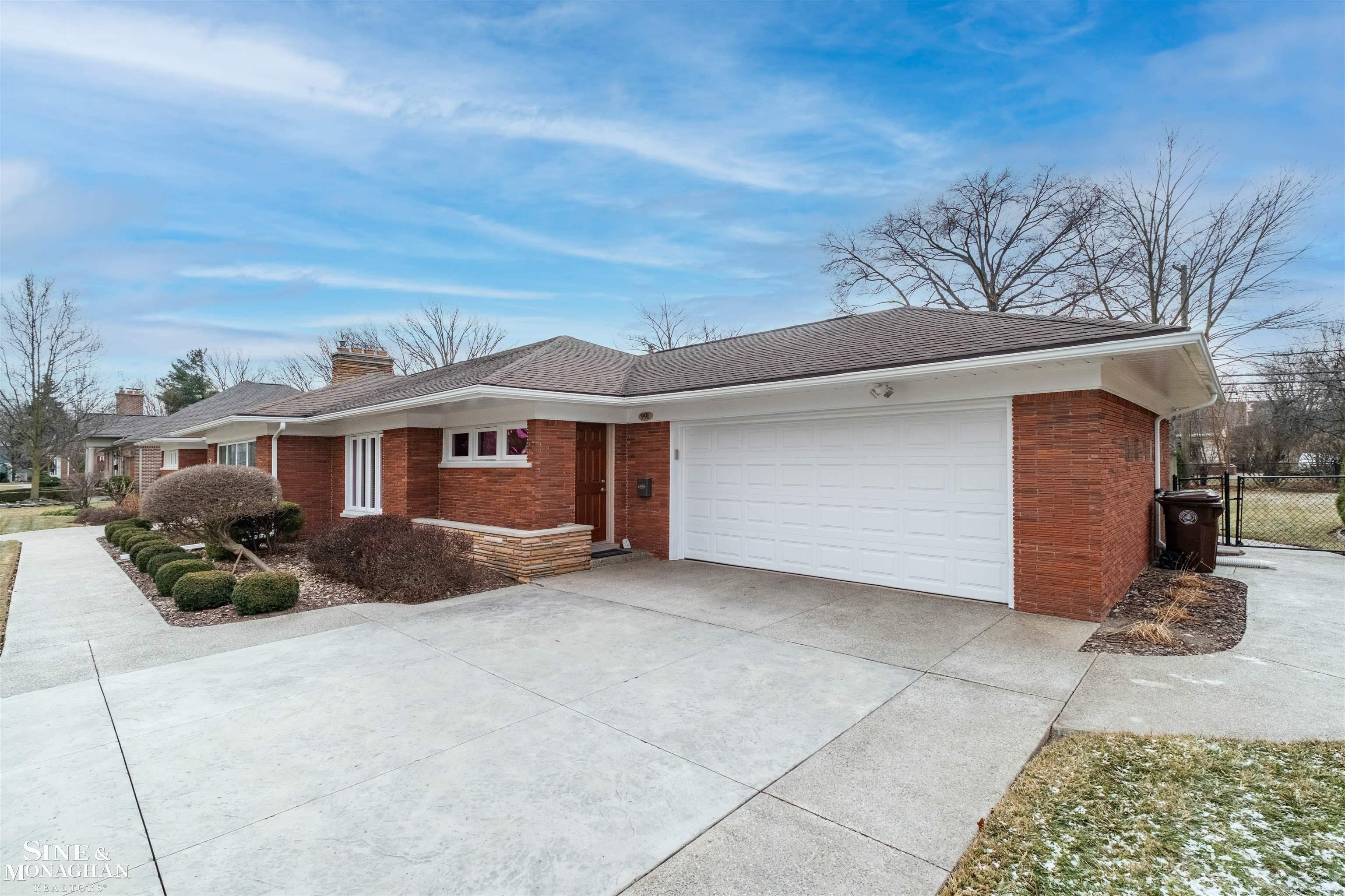 991 South Renaud Road Grosse Pointe, MI 48236 - Photo 47 of 55 50197584-cf87a910-1a0a-4ab4-a0c3-c454d1b922d9.JPG