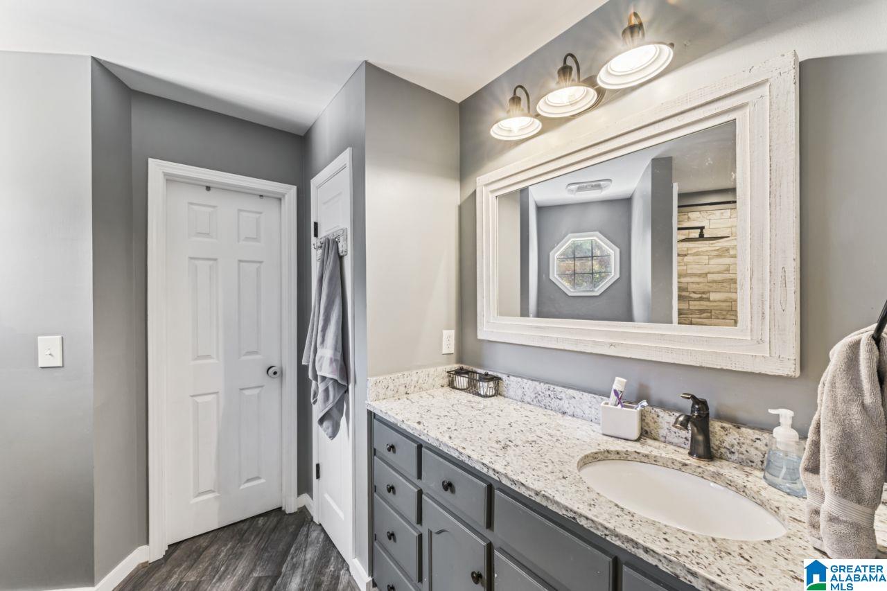 1332 Sardis Road Gardendale, AL 35071 - Photo 4 of 41