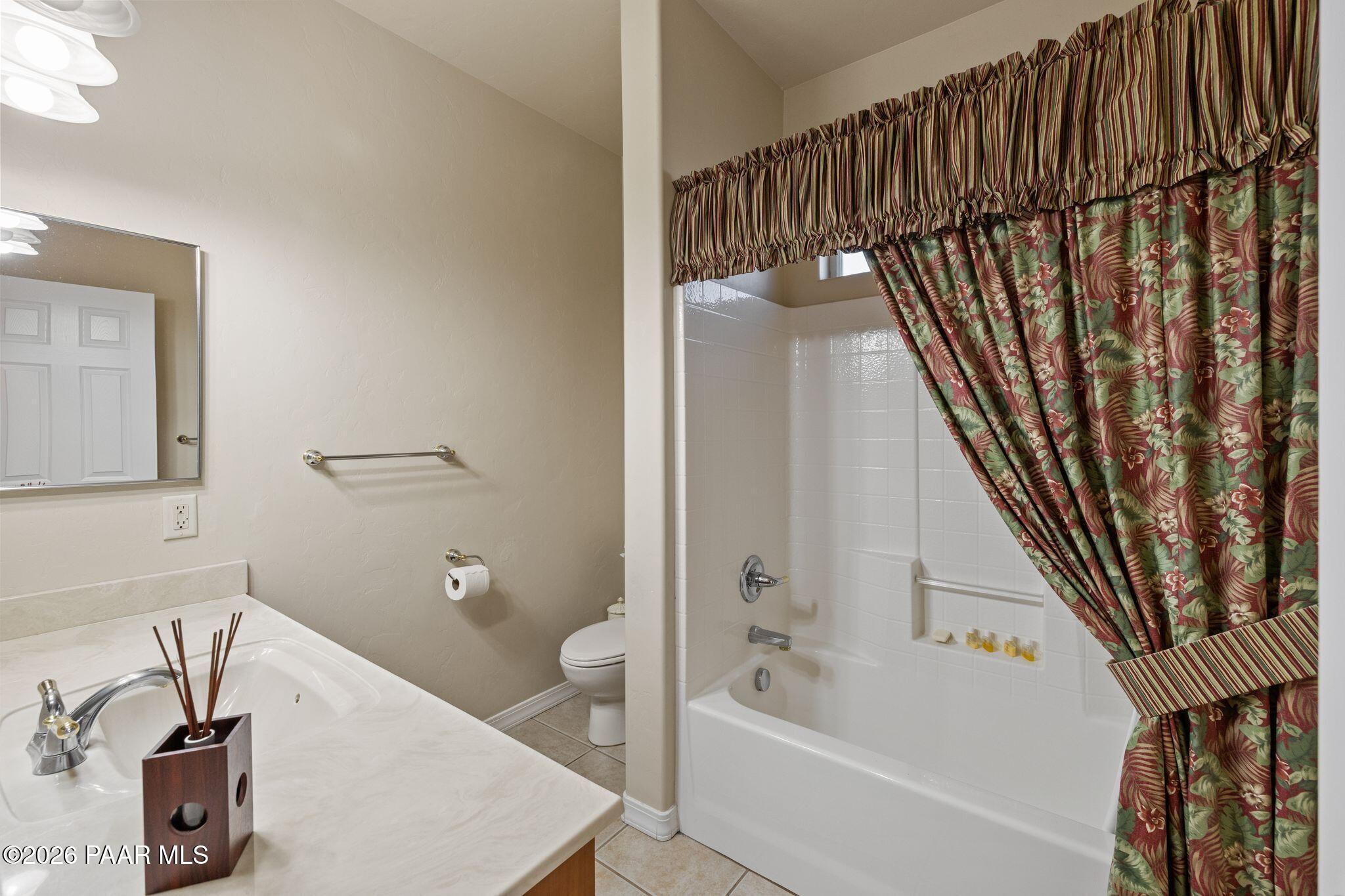 13268 East Remington Road Prescott Valley, AZ 86315 - Photo 29 of 44 Bathroom 2