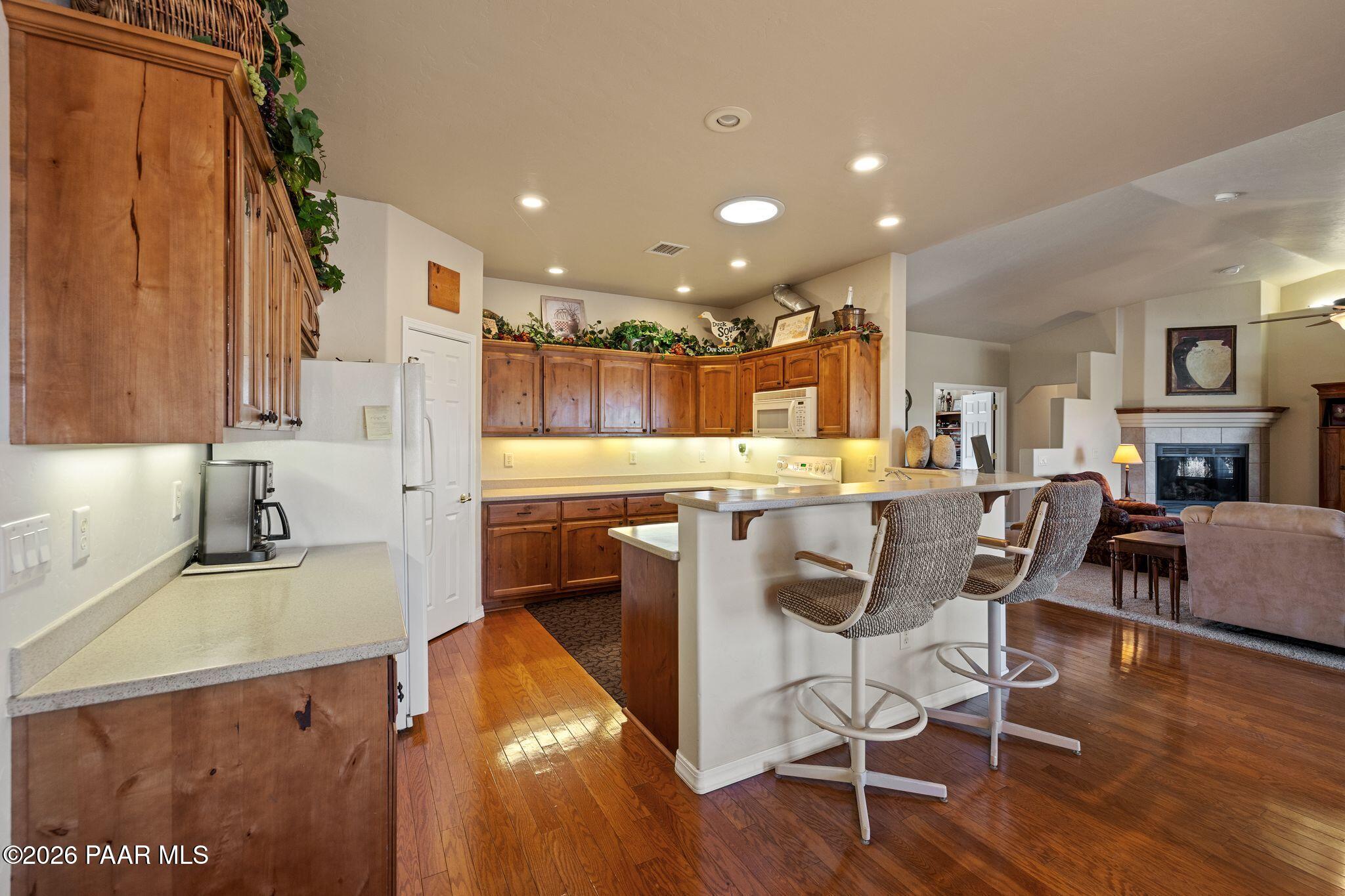 13268 East Remington Road Prescott Valley, AZ 86315 - Photo 9 of 44 Kitchen