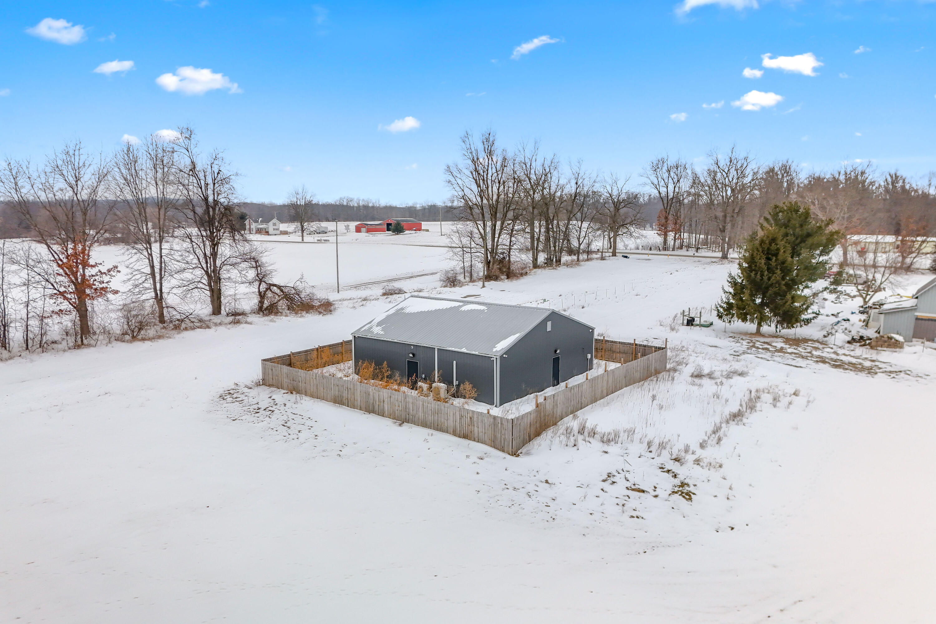 7505 Reading Road East Pittsford, MI 49271 - Photo 11 of 46 10