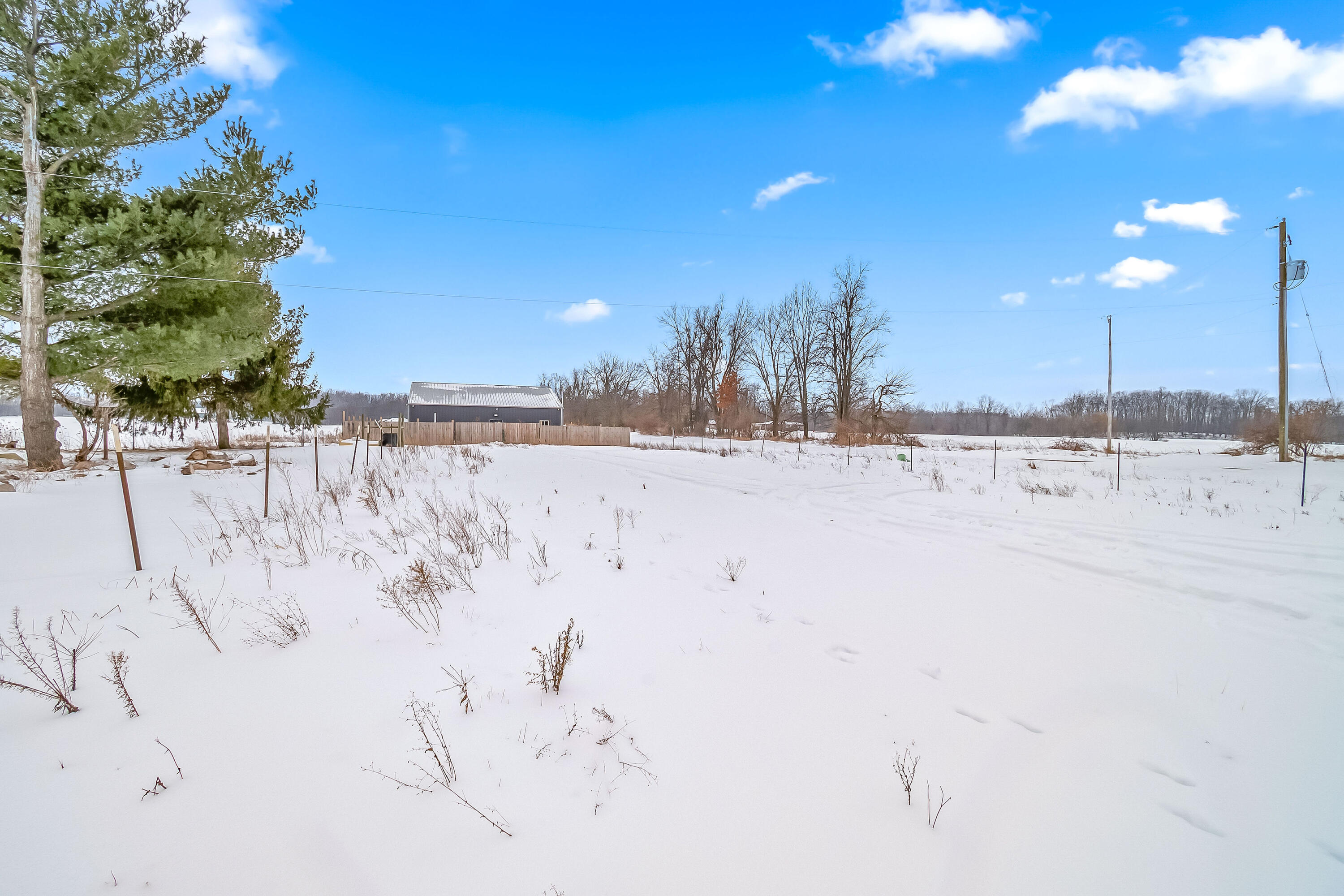 7505 Reading Road East Pittsford, MI 49271 - Photo 27 of 46 27