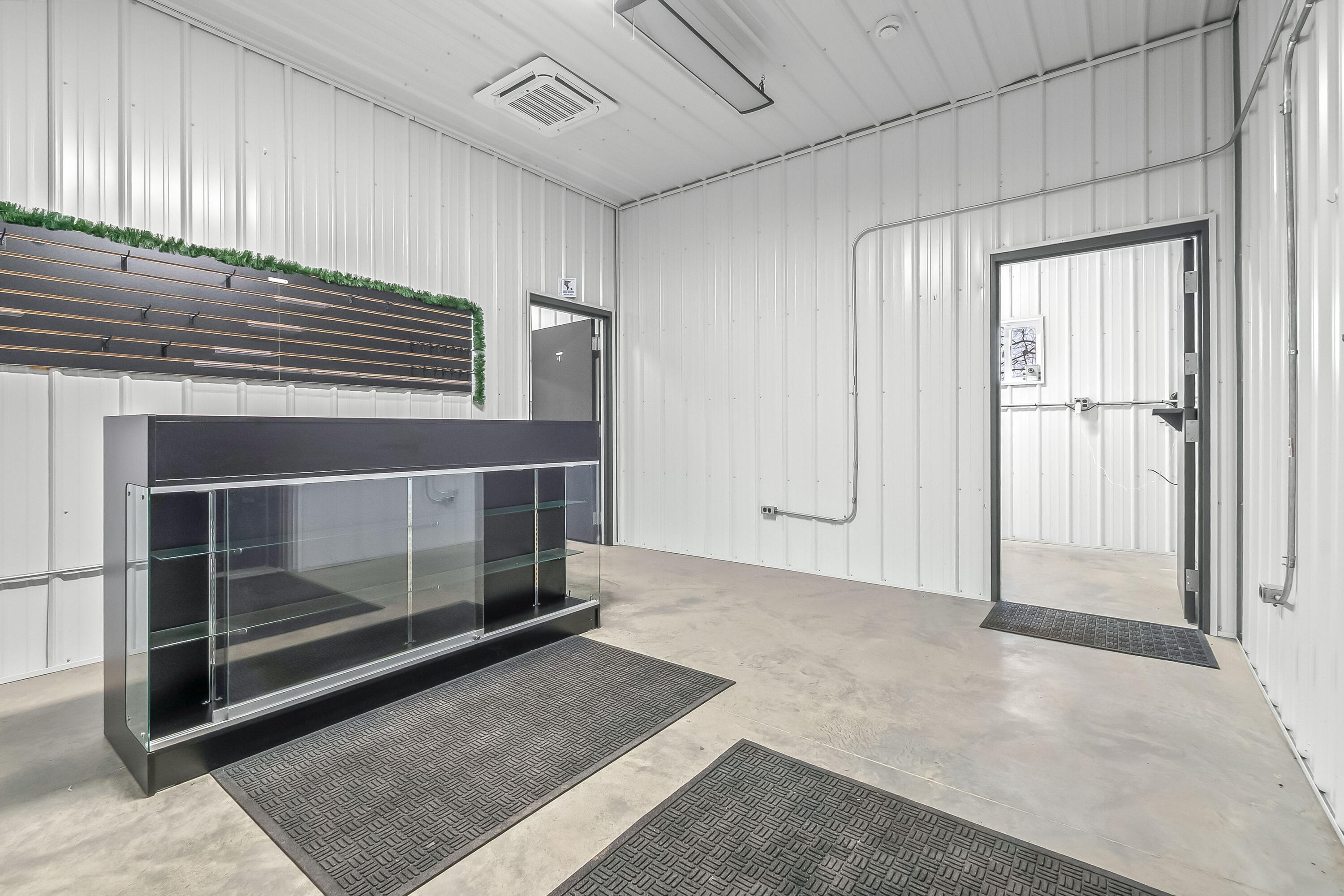 7505 Reading Road East Pittsford, MI 49271 - Photo 32 of 46 32