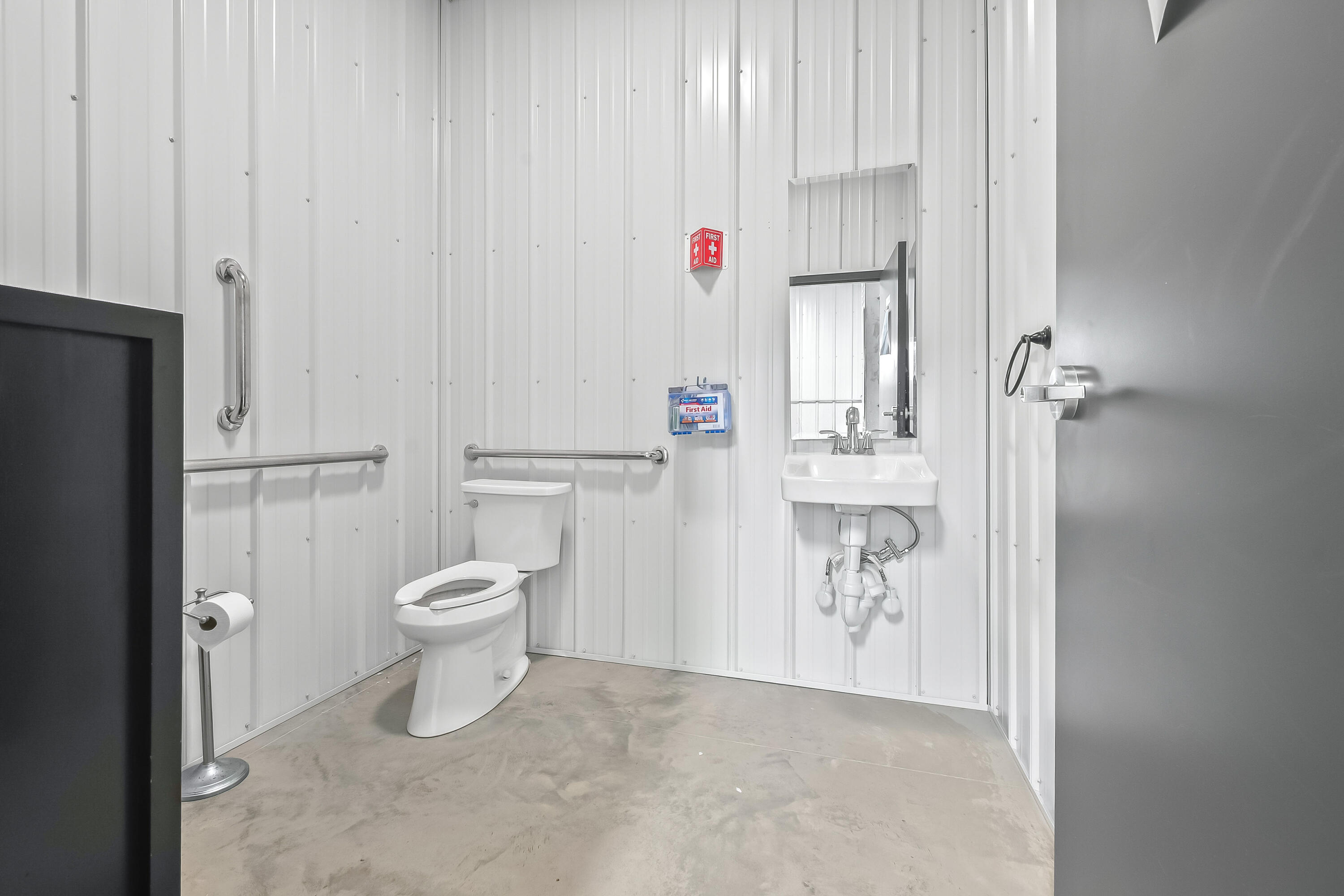 7505 Reading Road East Pittsford, MI 49271 - Photo 35 of 46 35