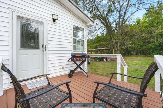 $389,999 | 298 County Rd S-18-299, St. George, SC 29477