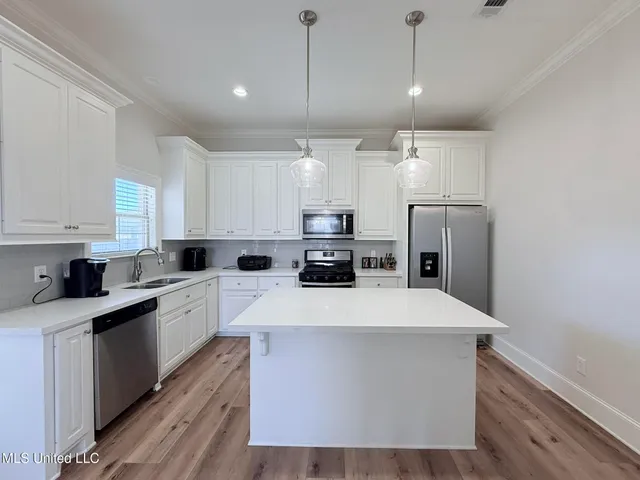 $300,000 | 321 East Buttonwood Lane, Canton, MS 39046