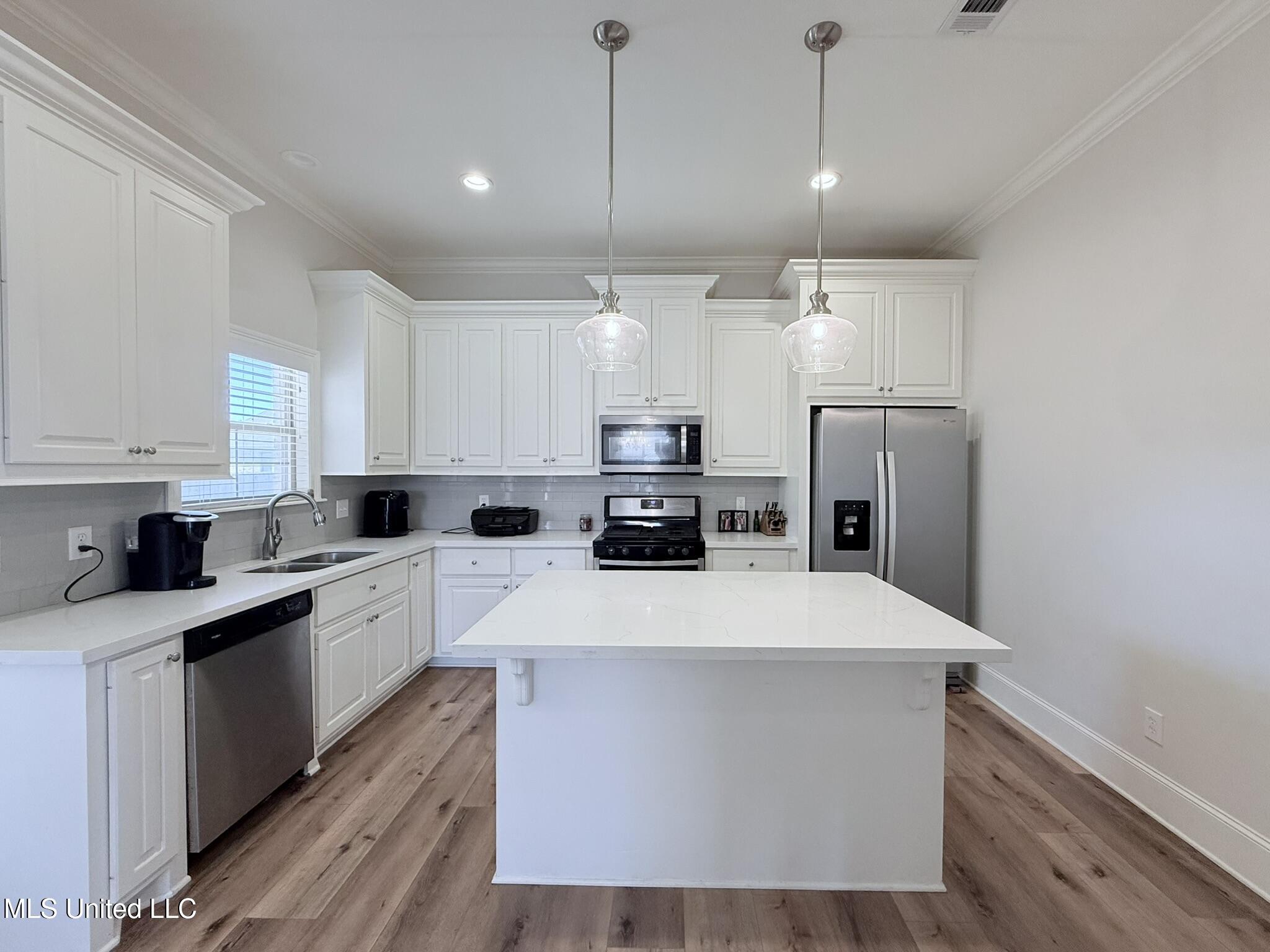 321 East Buttonwood Lane Canton, MS 39046 - Photo 14 of 52 IMG_7563