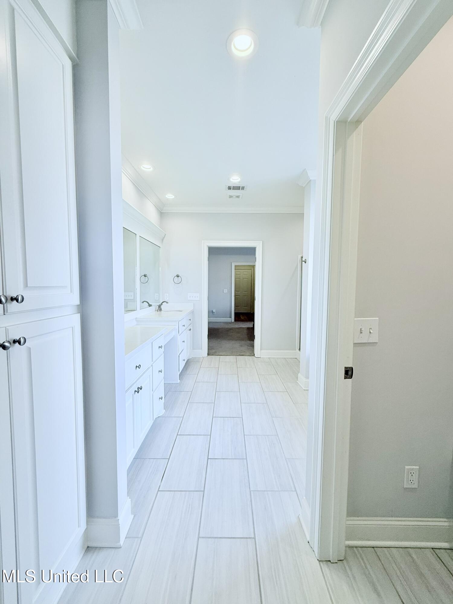 321 East Buttonwood Lane Canton, MS 39046 - Photo 33 of 52 IMG_7511