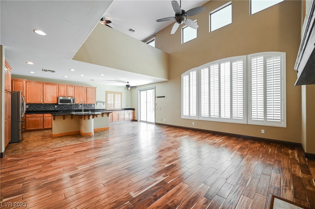 3713 Tiger Ridge Lane North Las Vegas, NV 89084 - Photo 9 of 72