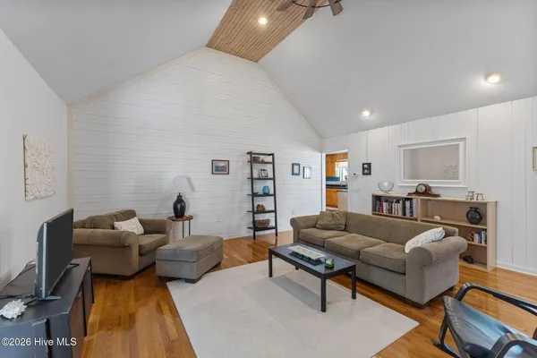 $585,000 | 120 Pearl Drive, Beaufort, NC 28516