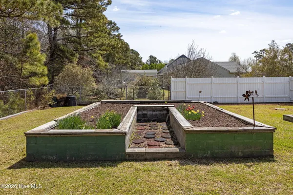 $585,000 | 120 Pearl Drive, Beaufort, NC 28516