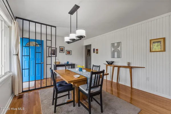 $585,000 | 120 Pearl Drive, Beaufort, NC 28516