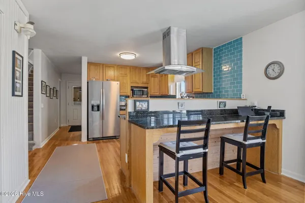 $585,000 | 120 Pearl Drive, Beaufort, NC 28516