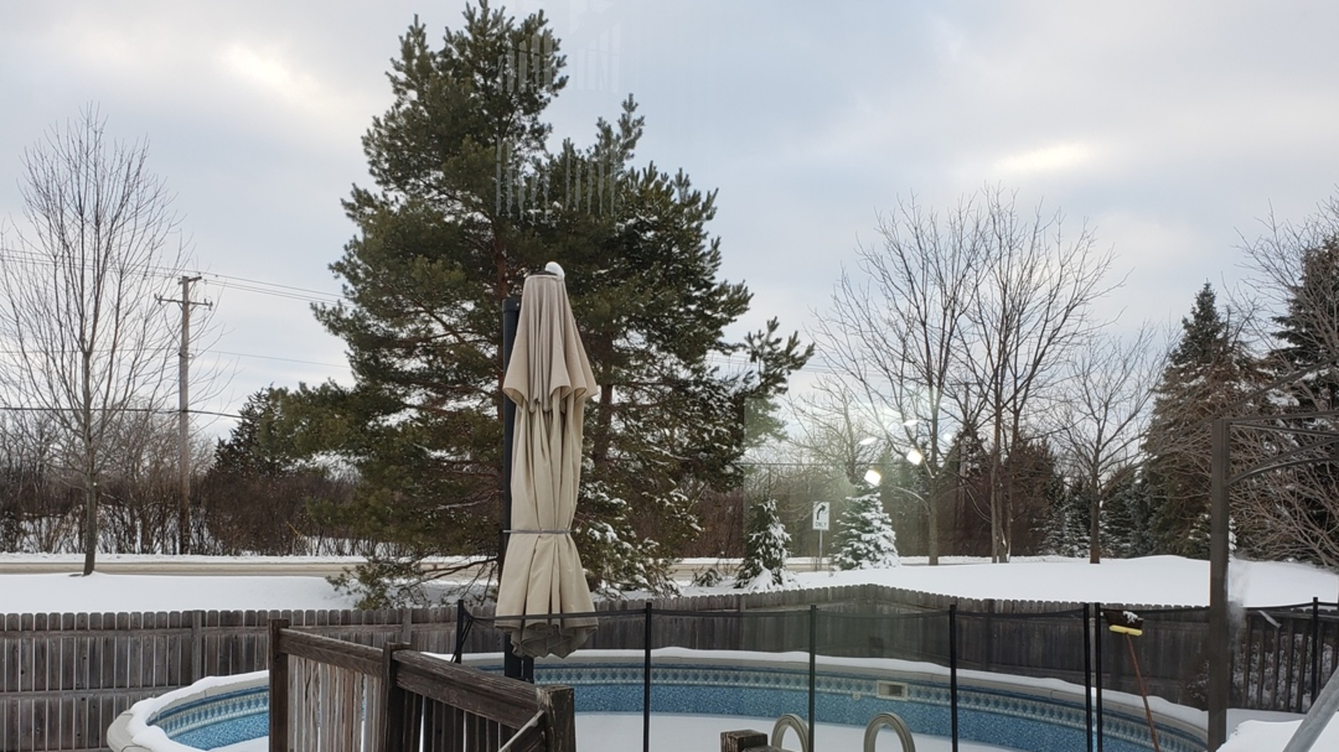334 Spring Valley Way Round Lake, IL 60073 - Photo 23 of 26 a view of outdoor space with seating area